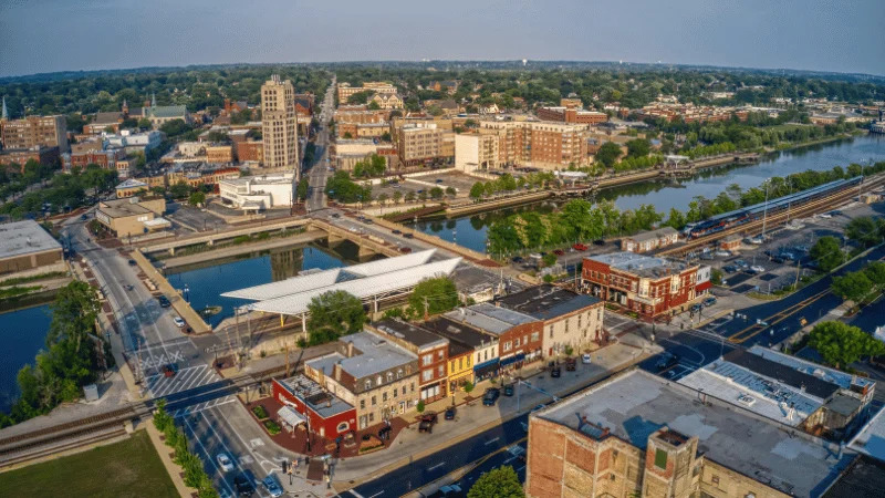 Auto Transport in Elgin, Illinois