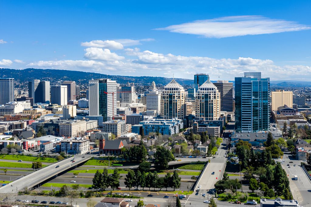 Best Auto Transporter in Oakland, California