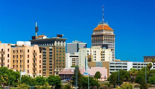 Auto Transport in Fresno, California