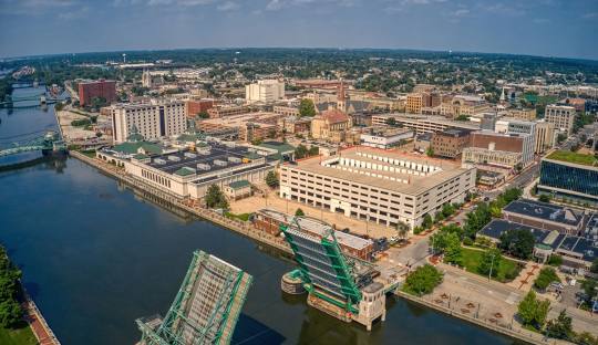 Expedited Auto Shipping in Joliet, Illinois