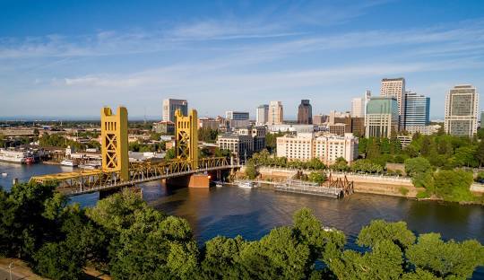 Vehicle Shipping in Sacramento, California