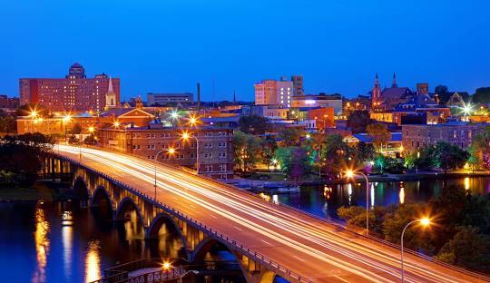 Auto Shipping in Rockford, Illinois