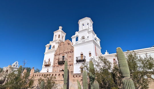 Auto Transport in Tucson, Arizona