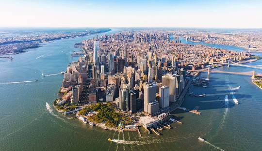 Auto Transport near Manhattan, New York