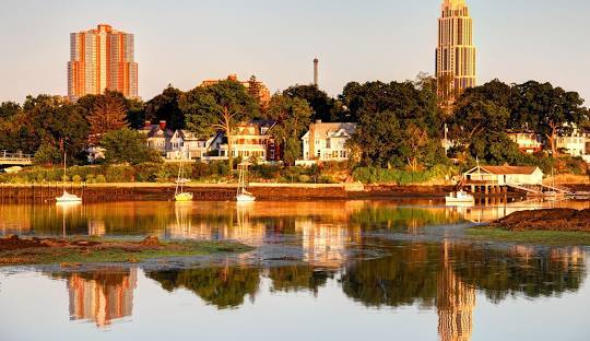 Vehicle Shipping in New Rochelle, New York