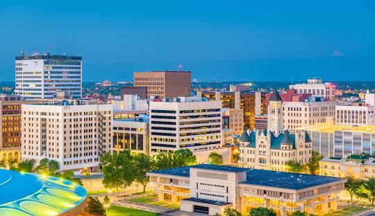 Car Shipping in Wichita, Kansas