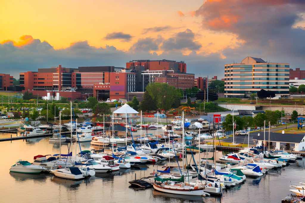 Best Auto Transporter in Erie, Pennsylvania